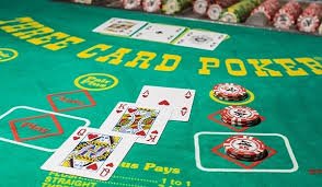 Ilustrasi perlindungan data pengguna dan privasi keamanan digital dalam platform gaming
